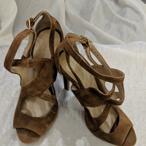 Brand new Zara Basics brow suede heels - Picture 8 of 8